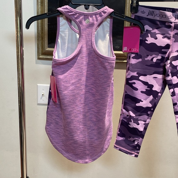 Jill yoga matching athletic set, Medium (10) - Picture 2 of 2